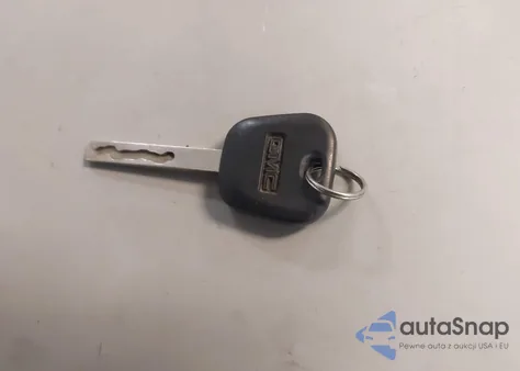 2015 GMC Sierra 2500Hd из США, поврежденный, VIN 1GT22XEGXFZ526125